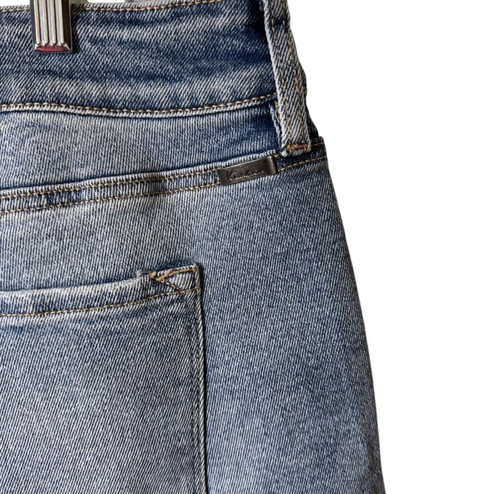 Kancan Womens Distressed Denim Shorts NWT Raw Hem Light Wash Mid-Rise Size 20 - Picture 7 of 9